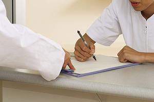 東京駅周辺の優秀な泌尿器科を徹底比較！2025年最新情報で安心の診療体制を解説